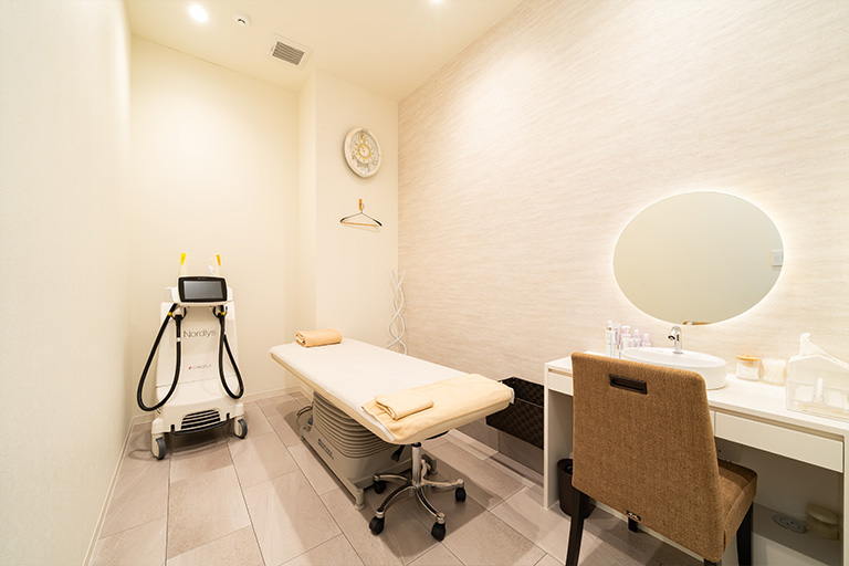 パウダースペース付き施術室